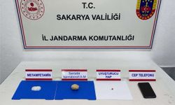 Sakarya'da kovalamacayla yakalanan uyuşturucu şüphelisi tutuklandı