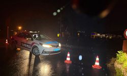 Sakarya'da sağanak nedeniyle bazı yollar ulaşıma kapandı