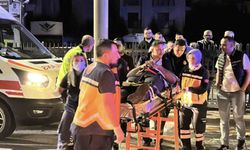 Adapazarı'nda zincirleme kaza: 3 araç çarpıştı, 4 yaralı