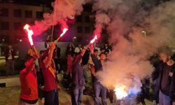 Adıyaman'da Galatasaray taraftarları derbi galibiyetini kutladı