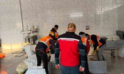 Akşehir'de kaçak gıda üretimi yapılan iş yerine operasyon