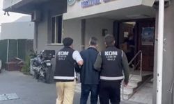 Bayraklı Belediyesi operasyonunda, eski başkan Sandal dahil 43 şüpheli adliyede