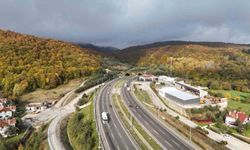 Bolu Dağı Tüneli geçişinde sonbahar güzelliği yaşanıyor