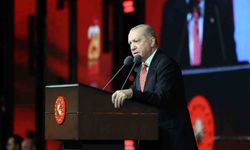 Cumhurbaşkanı Erdoğan: 'Türkiye Cumhuriyetini muasır medeniyetler seviyesinin üzerine çıkarmak için var gücümüzle çalışmaya bugün bir kez daha söz veriyoruz'