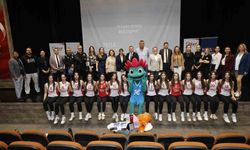 Dünya Kız Çocukları Günü'nde Eker Spor Kulübü'nden ilham veren buluşma