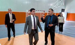 Hakkari'de Cumhuriyet İlk ve Ortaokuluna yeni spor salonu