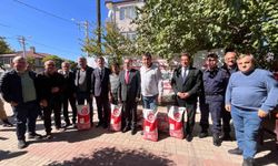 Hayrabolu'da 96 çiftçiye yüzde 50 hibeli kanola tohumu dağıtıldı