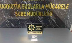 İstanbul'dan Sakarya'ya uyuşturucu sevkiyatı engellendi: 2 tutuklama