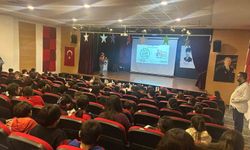 Kars'ta öğrencilere güvenli internet ve siber zorbalık semineri