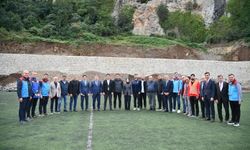 Maşatlık Futbol Sahası taş düşmelerine karşı güvenli hale getiriliyor