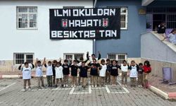 Niğde'de Beşiktaş taraftarlarından öğrencilere anlamlı hediye