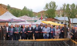 Pınargözü köy konağının temeli atıldı