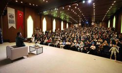 Prof. Dr. Oytun Erbaş evlilik için Başkan Tahmazoğlu'ndan yardım istedi
