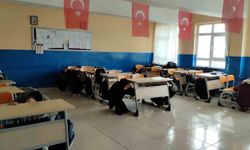 Sivas'ta tüm okullarda deprem tatbikatı gerçekleştirildi