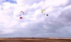 TEKNOFEST'te paramotor gösterisi