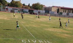 Yeşil Çivril Belediyespor evinde yıkıldı: 0-3