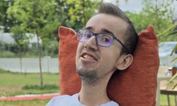 23 yıllık hastalığına yenik düştü!
