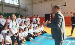 Biz Voleybol İlçesiyiz