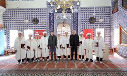 Serdivan Beşköprü'de Hafızlık İcazet töreni coşkusu