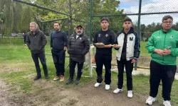 Tatangalar’dan Rüstemler Tesisleri’ne Moral Ziyareti: Yeşil-Siyahlılara Tatlı İkramı