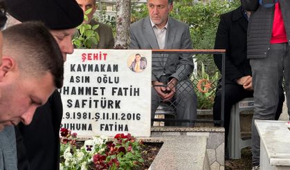 Şehit Kaymakam Safitürk, vefatının 8’inci yılında kabri başında anıldı