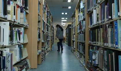 Sanayisi Büyüyor ama kültürü zayıflıyor: Sakarya "kitap fakiri" çıktı