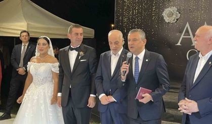 Özgür Özel, Yeni Parti Sakarya İl Başkanının düğününe katıldı