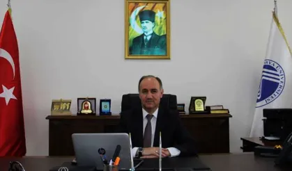 SAÜ'lü profesör Diyanet Akademisi Başkanlığı'na atandı