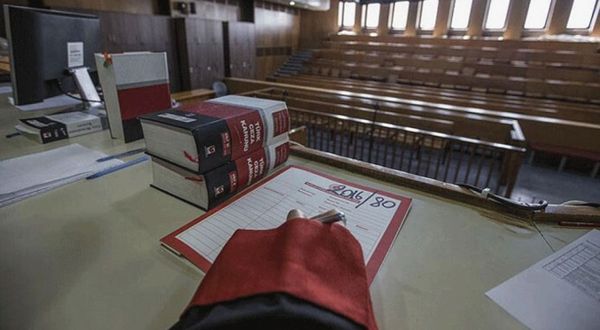 Sakarya'da 19 sanıklı FETÖ davası sürüyor