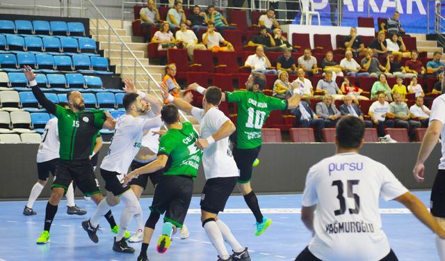 Büyükşehir Hentbol Beşiktaş’ı ağırladı: Sezonun ilk mağlubiyeti