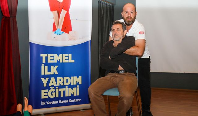 Sertifikalı ilk yardım eğitimleri devam ediyor