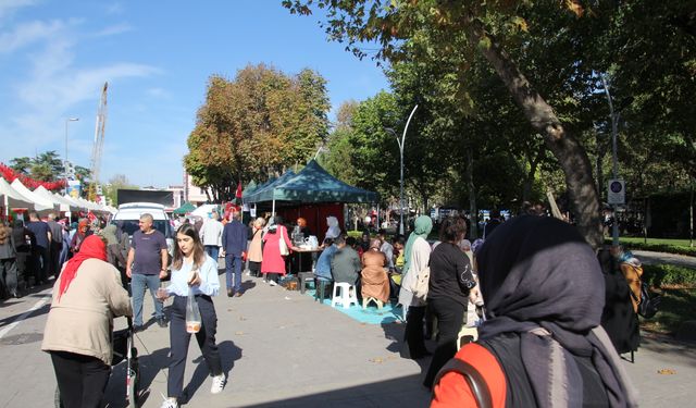 “Asgari ücret artsın Ama zam gelmesin!”