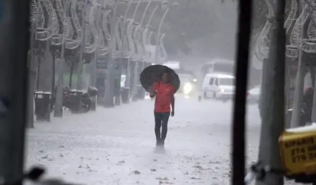 Meteorolojiden Kuvvetli Sağanak Uyarısı