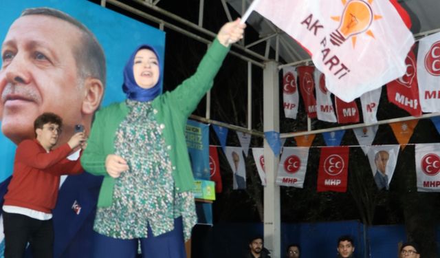 AK Parti Sakarya Milletvekili Erdoğan, Söğütlü'de vatandaşlarla buluştu