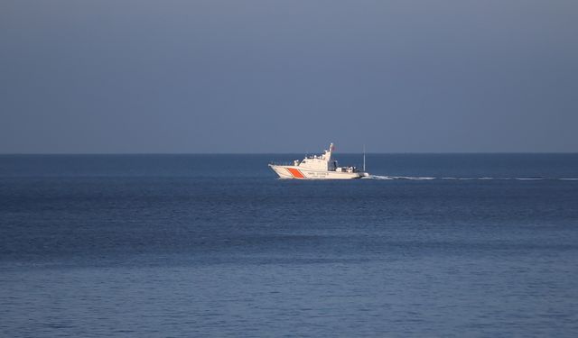 Çanakkale açıklarında batan bottaki kayıp düzensiz göçmenleri arama çalışması sürüyor