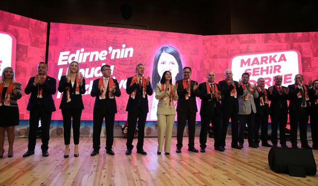 CHP Edirne Belediye Başkan Adayı Akın, projelerini tanıttı