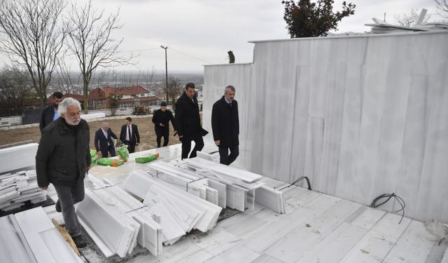 Edirne Valisi Sezer, Kıyık Tabya'daki restorasyon çalışmalarını inceledi