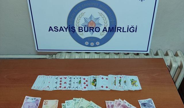 Edirne'de kahvehanede kumar oynayan 4 kişiye para cezası verildi