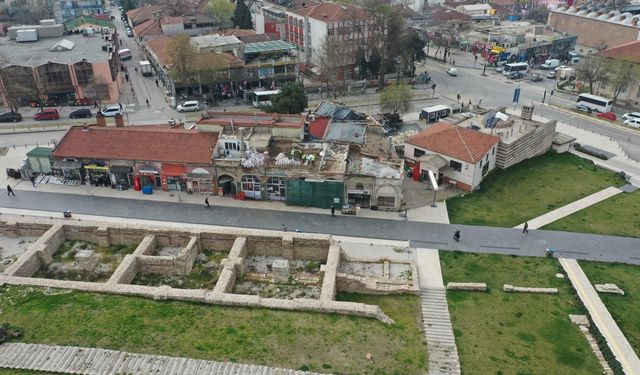 Edirne'deki tarihi Havlucular Hanı'nda restorasyon çalışmaları sürüyor