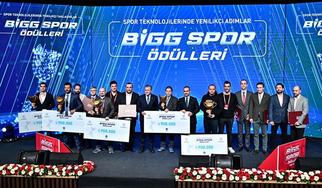 Gençlik ve Spor Bakanı Bak, BİGG Spor Ödülleri törenine katıldı: