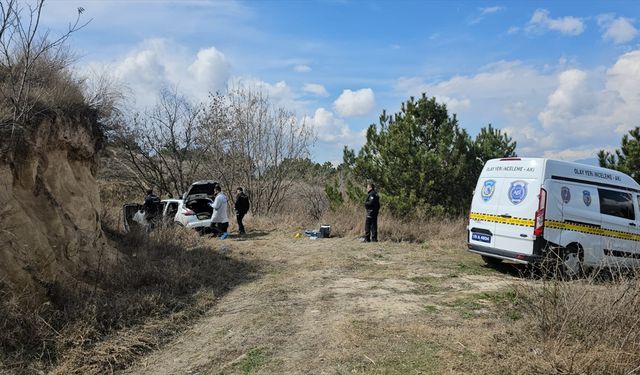 GÜNCELLEME 3 - Çanakkale'de düzensiz göçmenleri taşıyan lastik bot battı