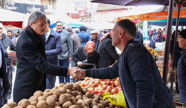 Sakarya Büyükşehir Belediye Başkan adayı Alemdar, seçim ziyaretlerini sürdürüyor