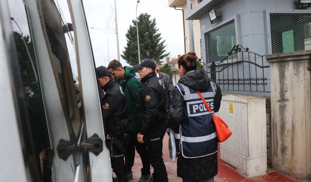 Sakarya'da bir kişinin bıçakla öldürülmesine ilişkin 2 zanlı daha tutuklandı