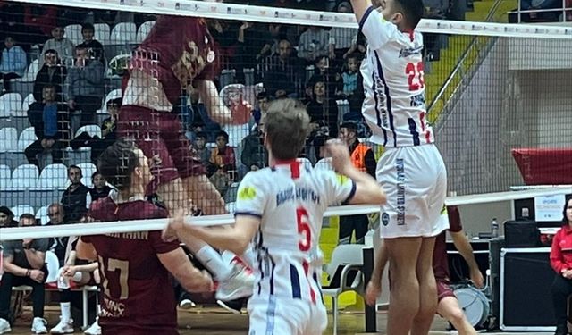 Voleybol: AXA Sigorta Efeler Ligi