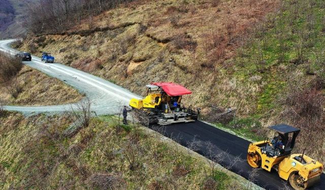 Büyükşehir’den Gültepe’ye gül gibi asfalt