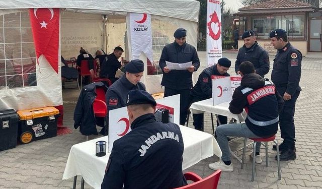 Edirne Jandarma Komutanlığı'ndan kan bağışı kampanyası