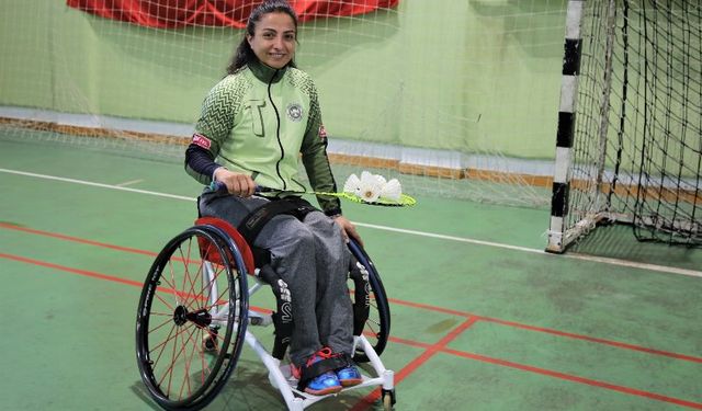 Emine Seçkin, Paris 2024 Olimpiyatları'nı garantiledi