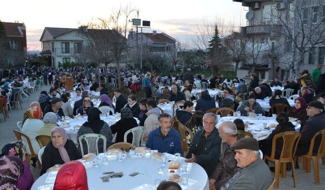 İş İnsanı Mehmet Emin Meriç’in Keşan iftarı gerçekleştirildi