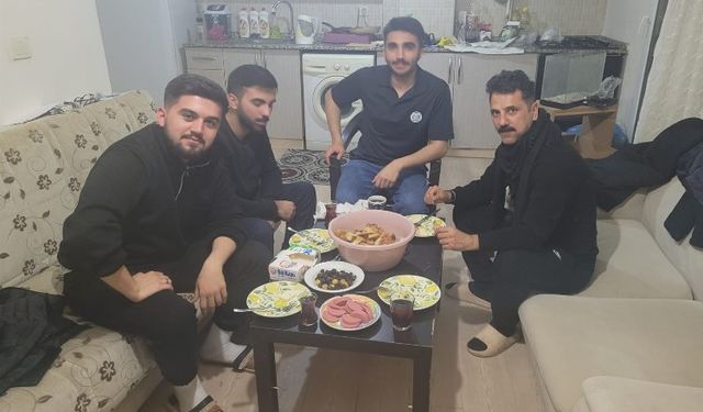 Manisa'da öğrencilere sahur ziyareti