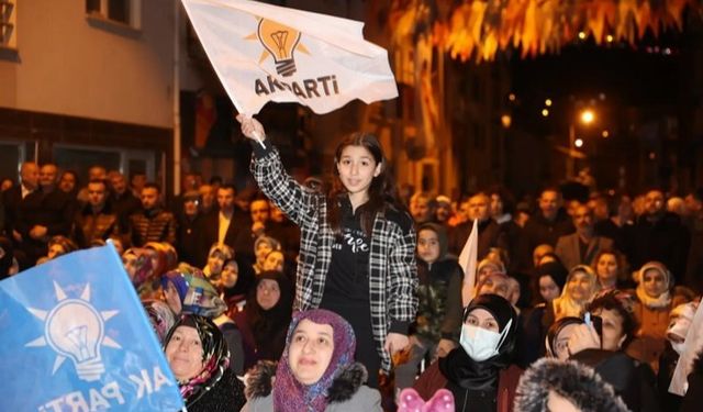 Tokat'ta seçim coşkusu meydanlara sığmadı